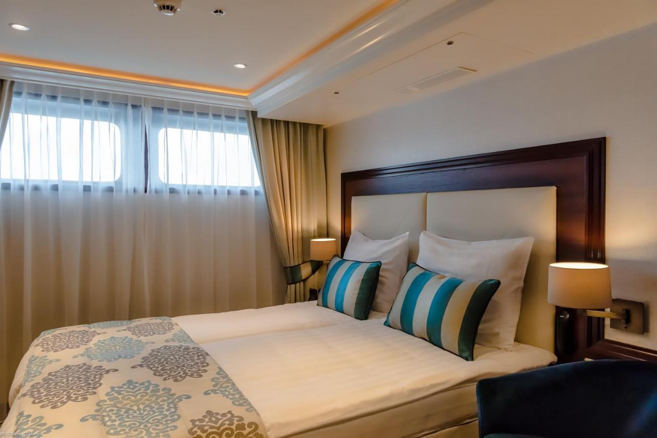 Select Ms Charles Dickens Neuss Hotel Ngoại thất bức ảnh