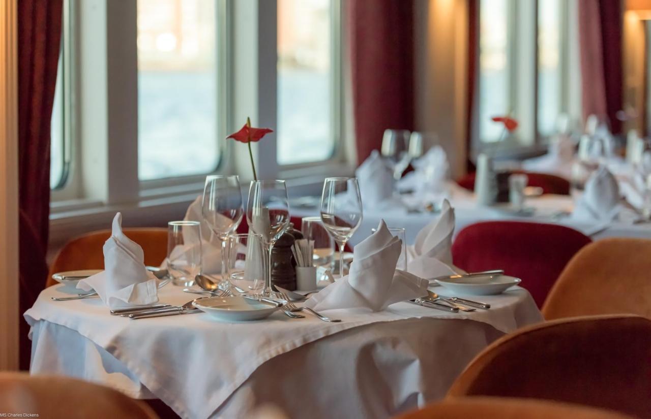 Select Ms Charles Dickens Neuss Hotel Ngoại thất bức ảnh