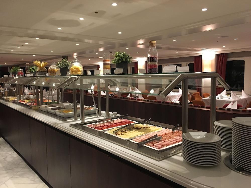 Select Ms Charles Dickens Neuss Hotel Ngoại thất bức ảnh
